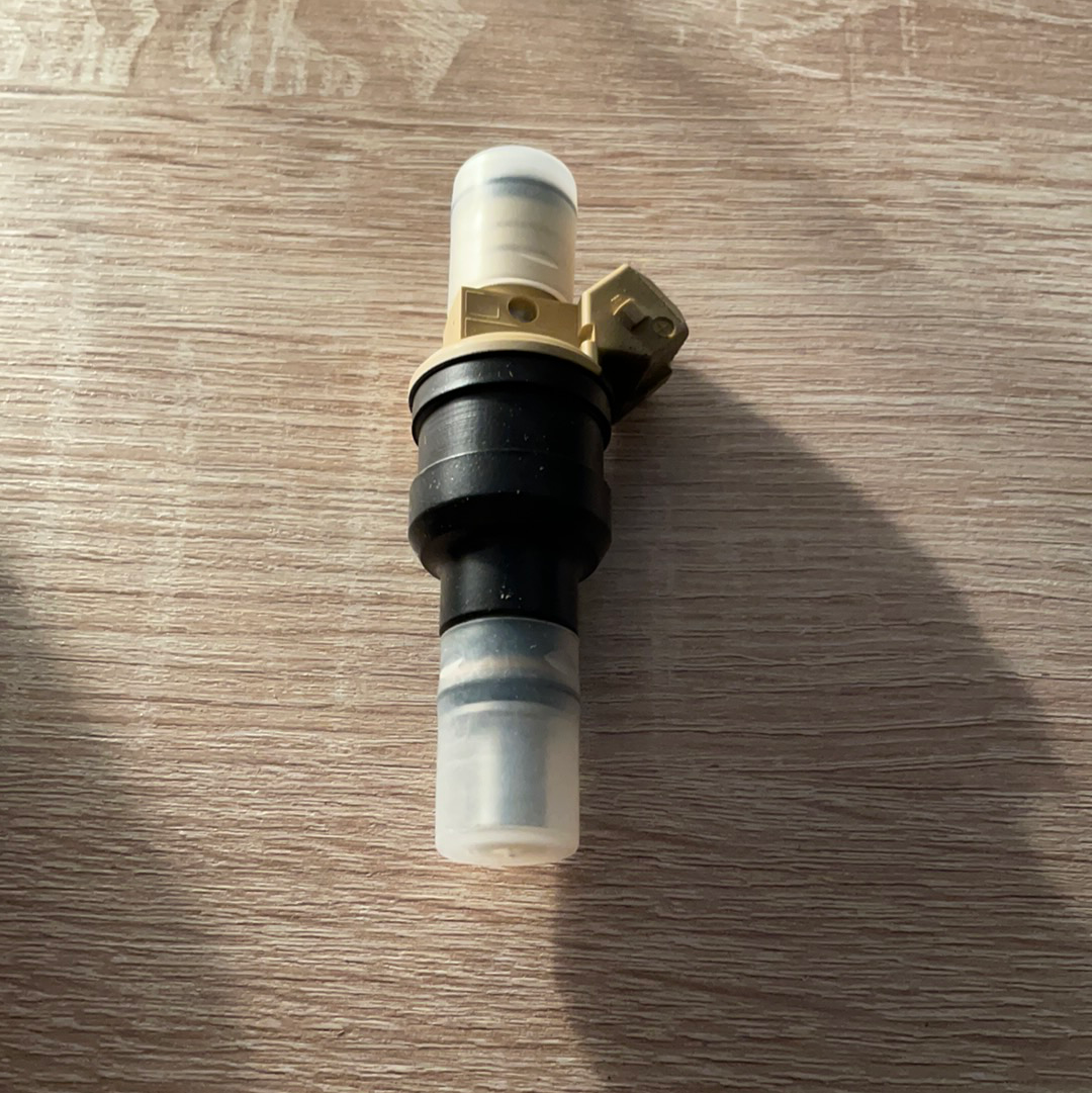 Original GM Opel Vectra A Kadett E Calibra Astra F-Z Injektor Neu