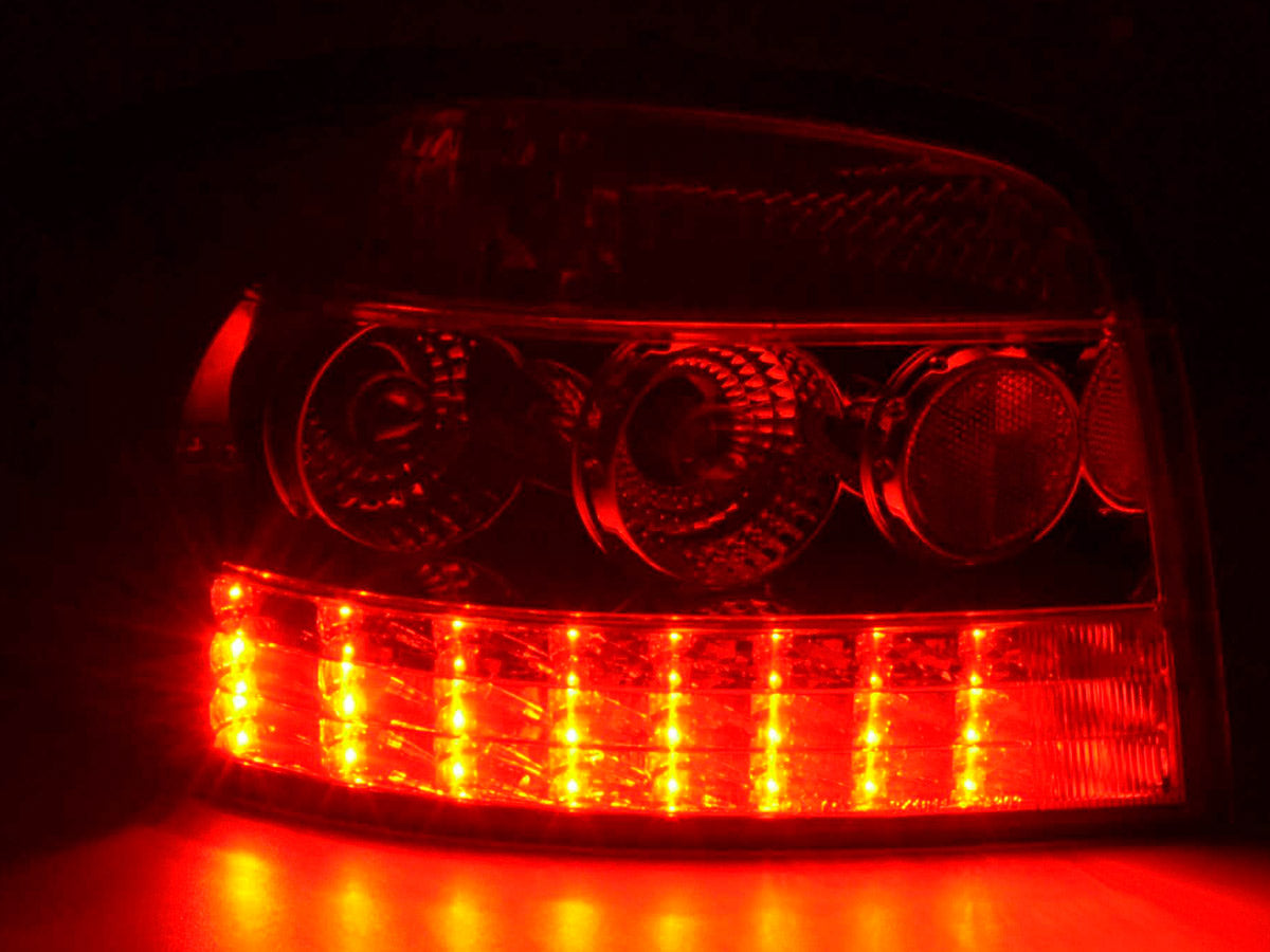 LED Rückleuchten Set Audi A3 Typ 8P Bj. 03-05 klar/rot