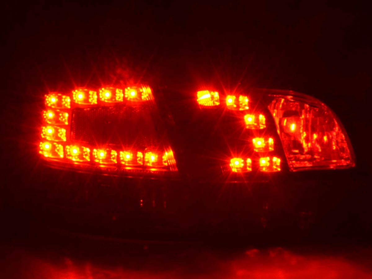 LED Rückleuchten Set Audi A4 Avant Typ 8E Bj. 04-08 schwarz