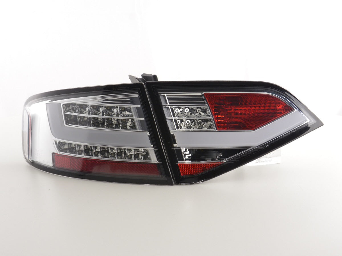 LED Rückleuchten Set Audi A4 B8 8K Limo Bj. 07-11 chrom