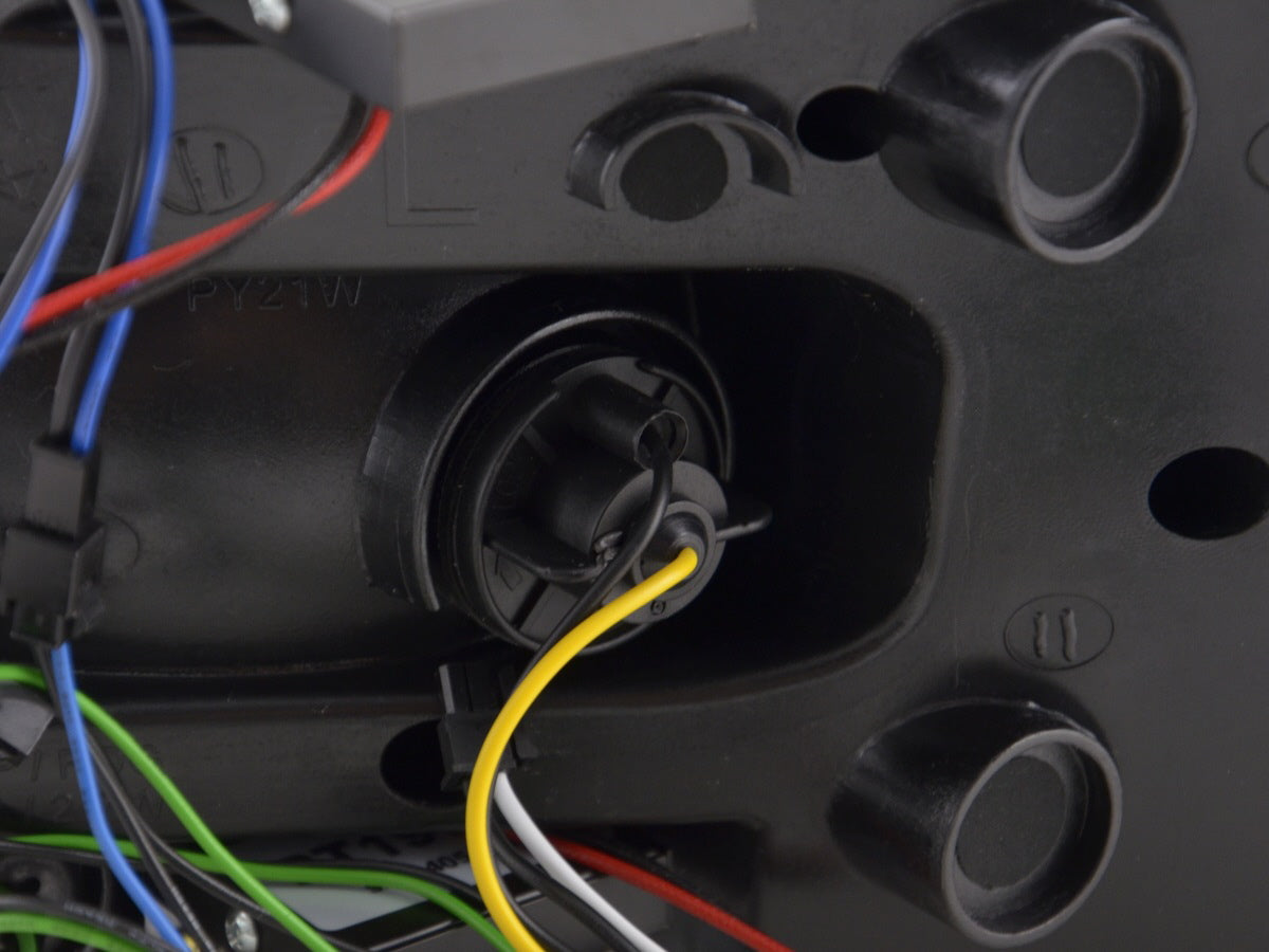 LED Rückleuchten Set Audi A6 Limo (4F) Bj. 04-08 rot/schwarz