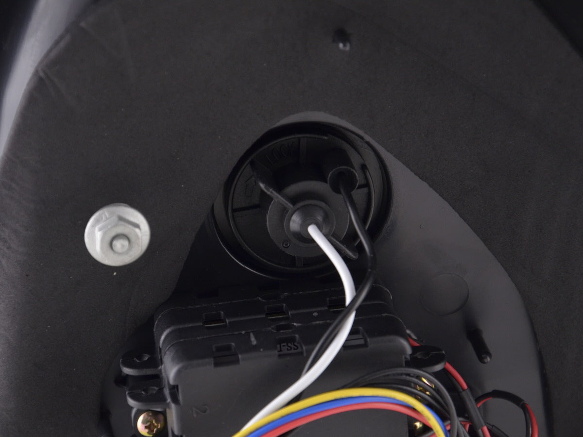 LED Rückleuchten Set BMW 1er E87/E81 3/5-trg. Bj. 04-06 klar/rot