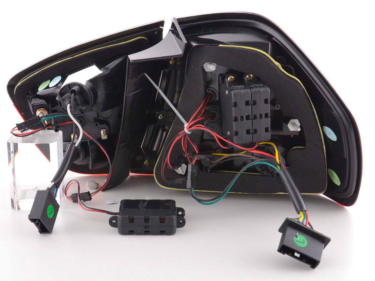 LED Rückleuchten Set BMW 3er Limousine Typ E90 Bj. 05-08 klar/rot