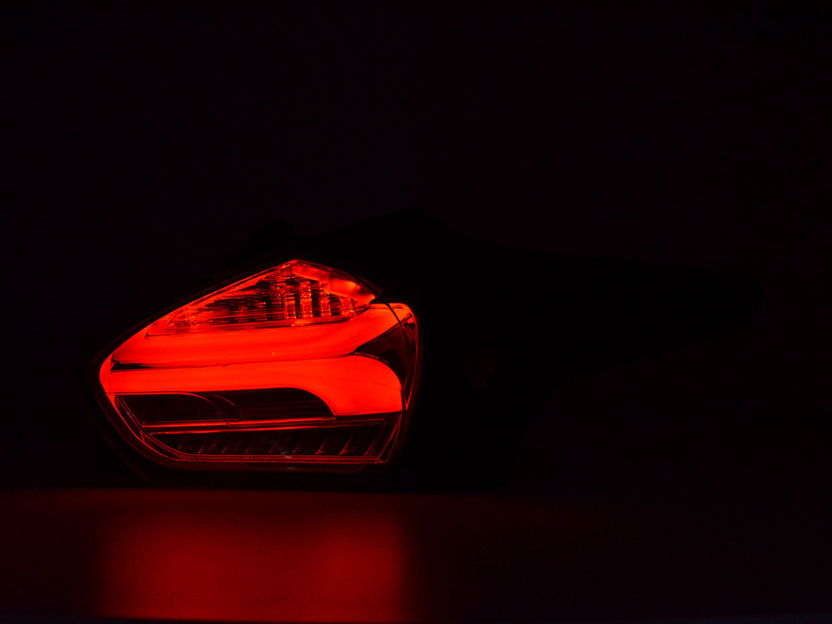 LED Rückleuchten Ford Focus 3 5-Türer Schrägheck Bj. 14-18 rot/klar