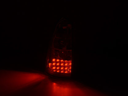 LED Rückleuchten Set Ford Focus Turnier DNW Bj. 98-04 chrom für Rechtslenker