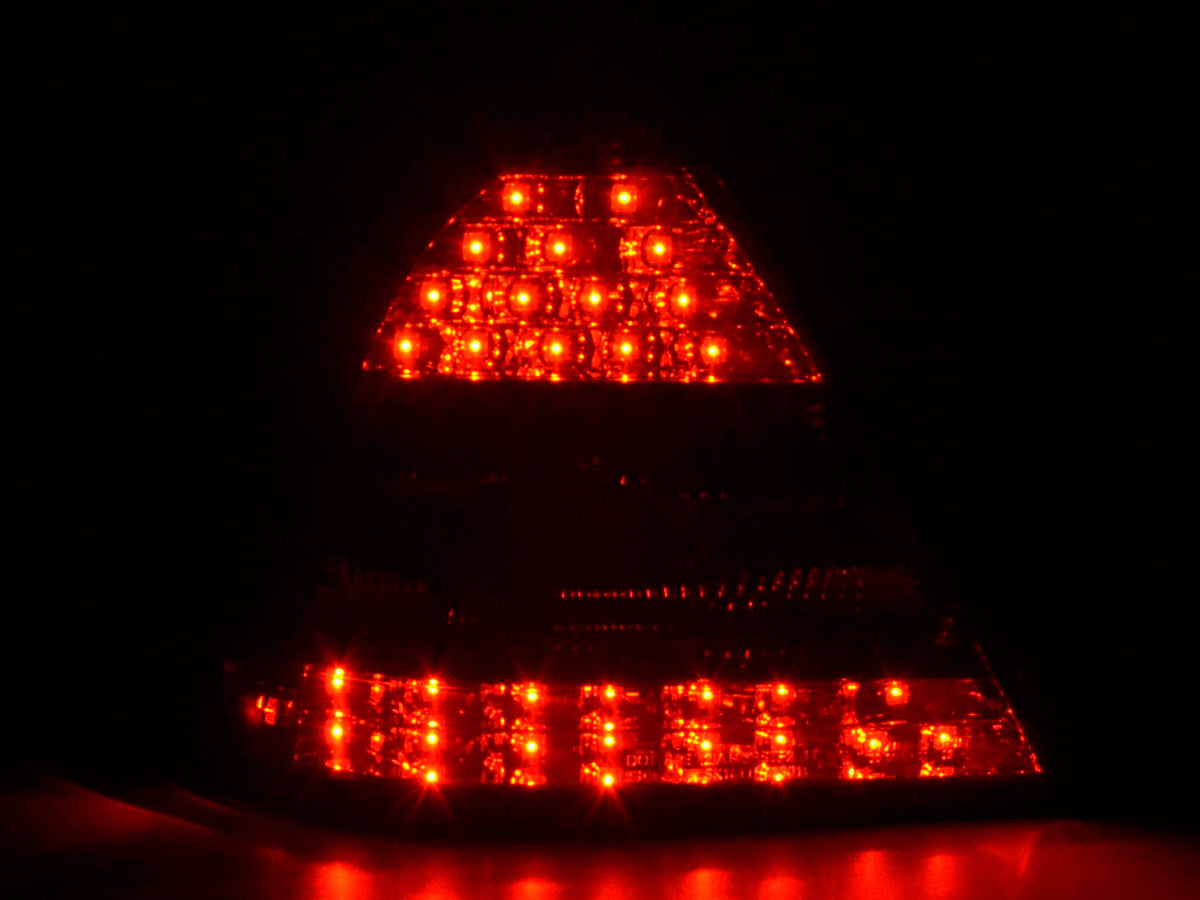 LED Rückleuchten Set Mercedes C-Klasse W203 Limo  01-04 schwarz