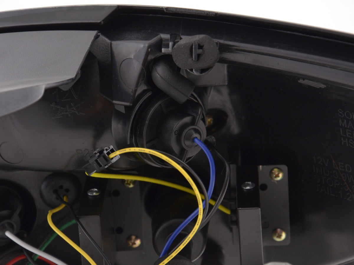 LED Rückleuchten Set Opel Astra H GTC Bj. 05-07 schwarz