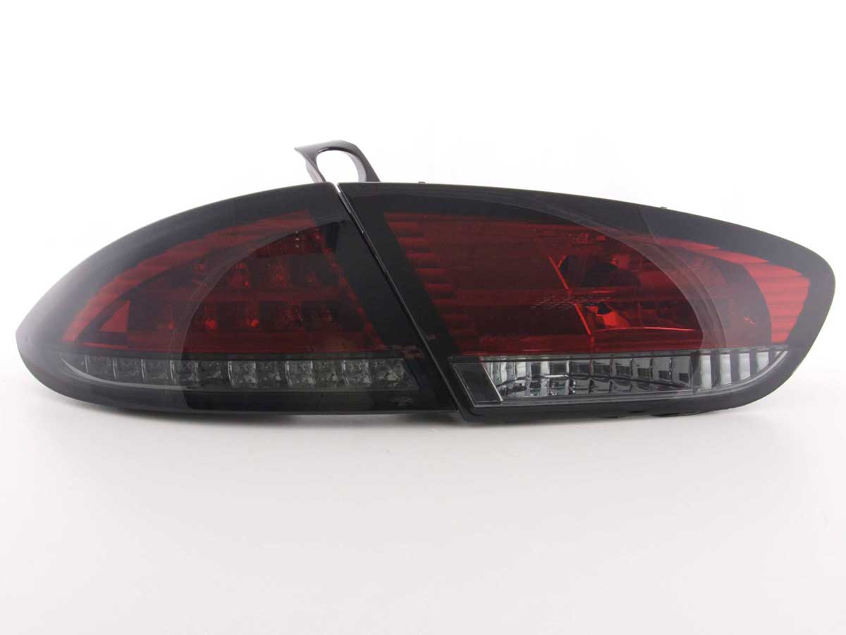 LED Rückleuchten Set Seat Leon Typ 1P Bj. 09-12 rot/schwarz
