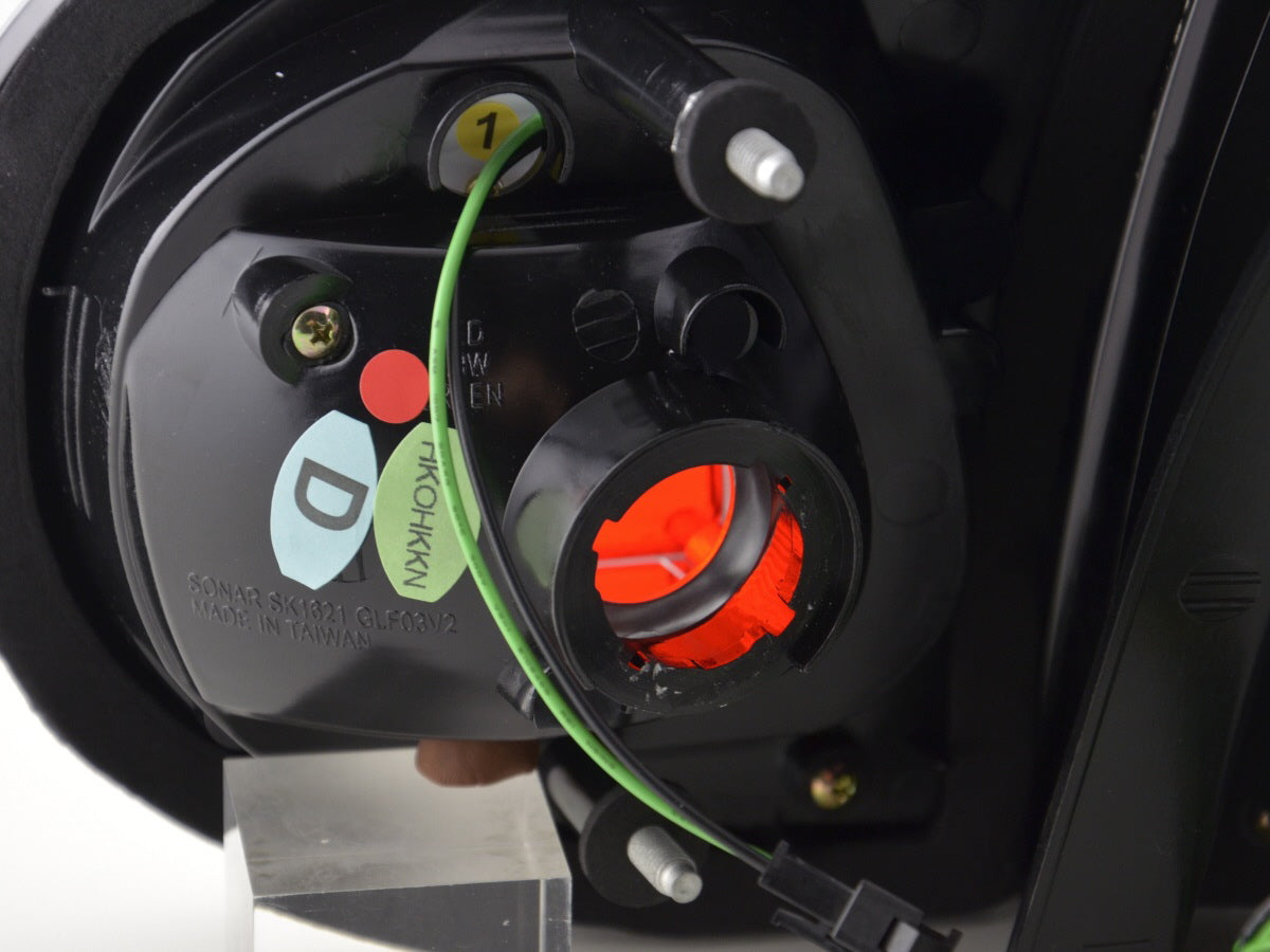 LED Rückleuchten Set VW Golf 5 Bj. 03-08 chrom