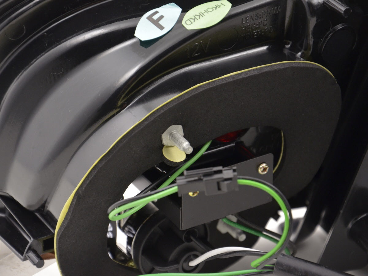 LED Rückleuchten Set VW Golf 6 Typ 1K Bj. 2008-2012 klar/rot für Rechtslenker