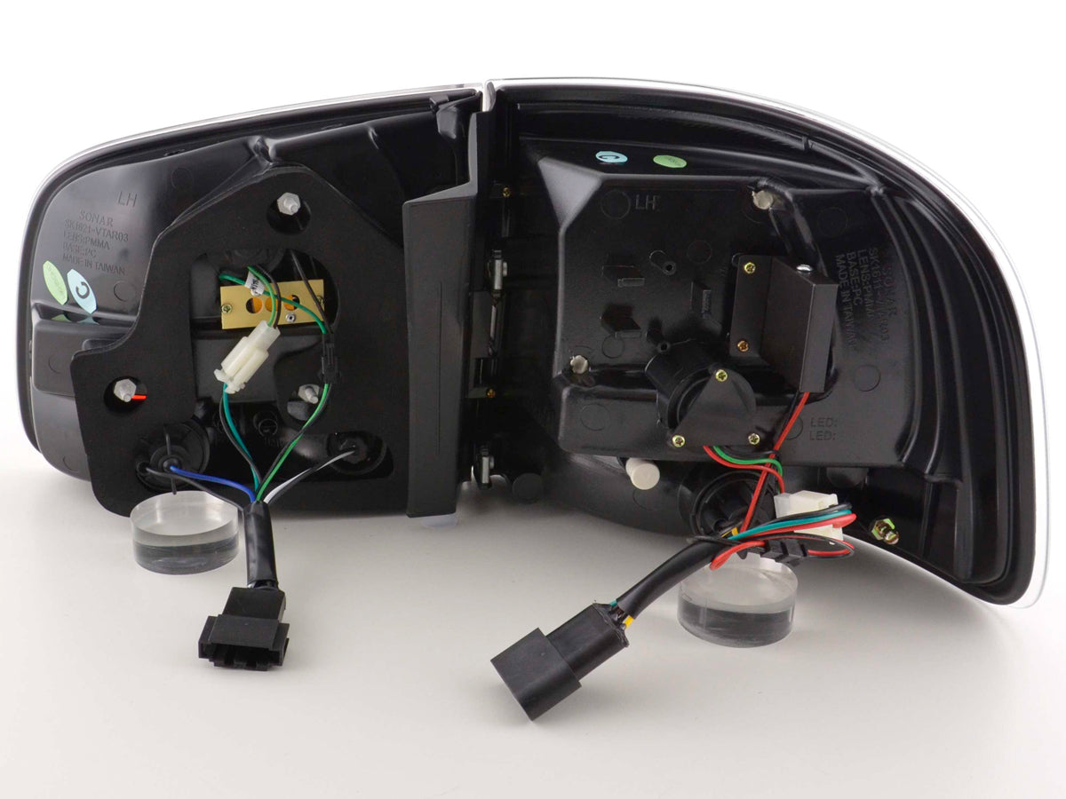 LED Rückleuchten Set VW Touareg Typ 7L Bj. 03-09 schwarz