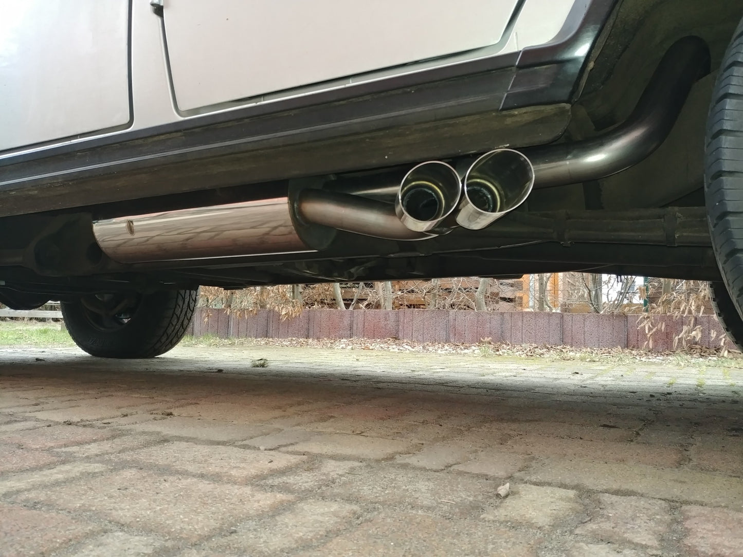 FOX Mercedes G-Klasse - 463 (ohne Trittbrett) Endschalldämpfer Ausgang seitlich - 2x76 Typ 14