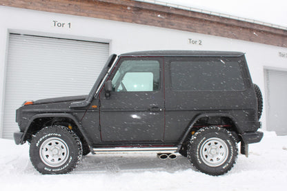 FOX Mercedes G-Klasse - 463 (mit Trittbrett) Endschalldämpfer Ausgang seitlich - 2x115x85 Typ 38 (2x nach links abgeschrägt)