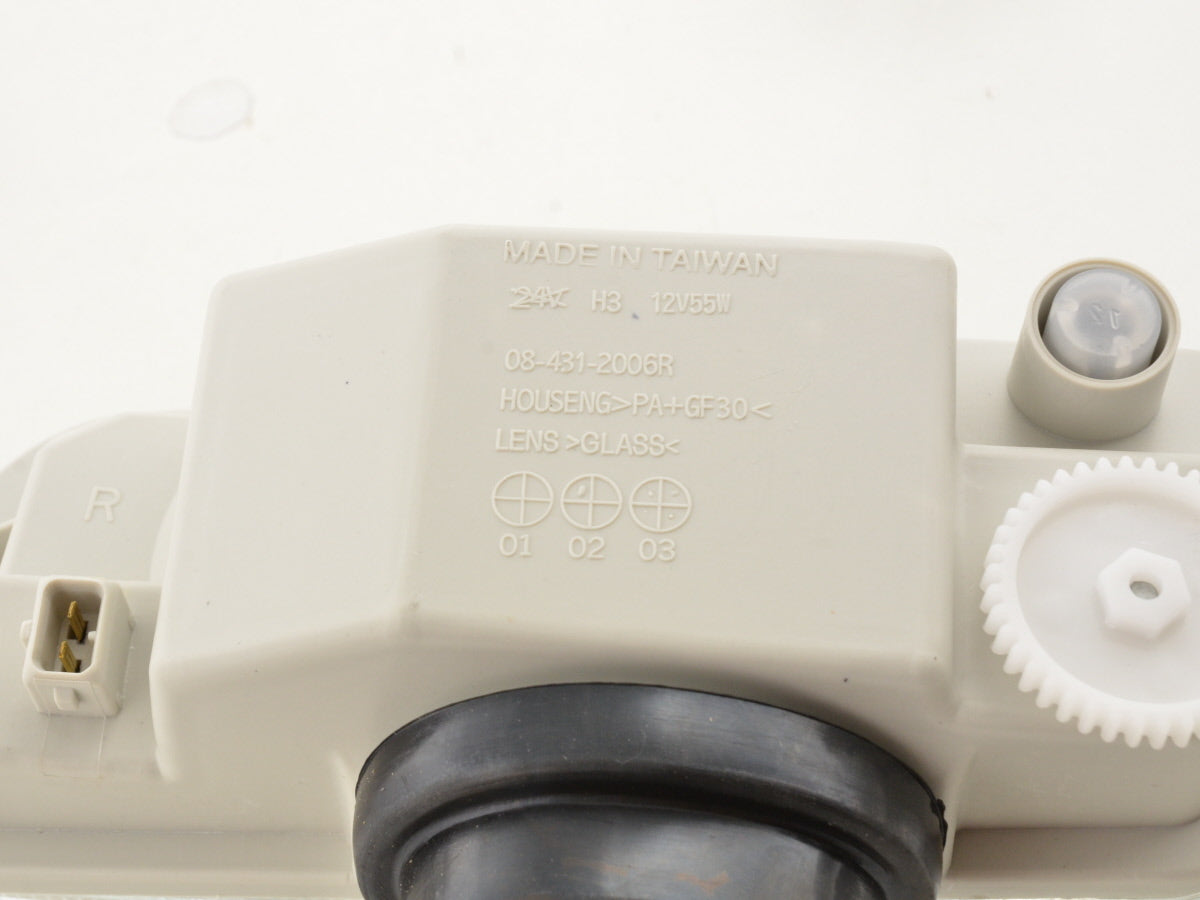 Verschleißteile Nebelscheinwerfer rechts Ford Escort Bj. 96