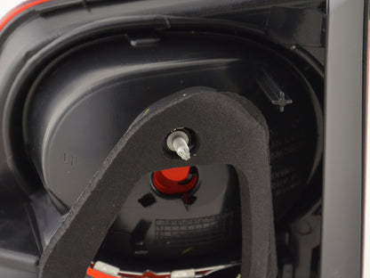 Verschleißteile Rückleuchte links VW Tiguan (5N) Bj. 07-11 rot/klar