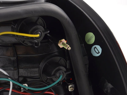 Rückleuchten Set BMW 7er E38 Bj. 95-02 rot/schwarz