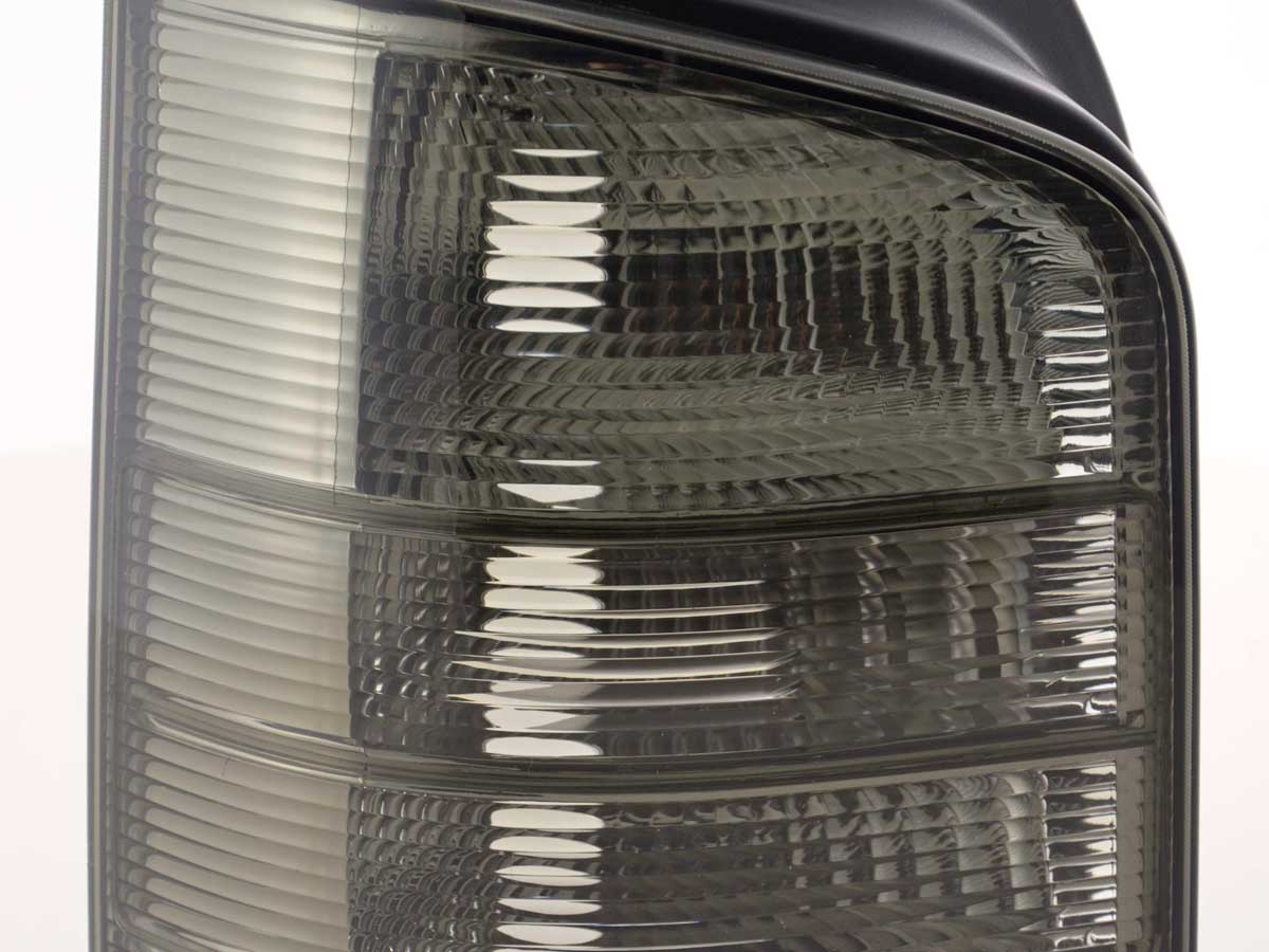 Rückleuchten Set VW Bus T5  03-09 schwarz