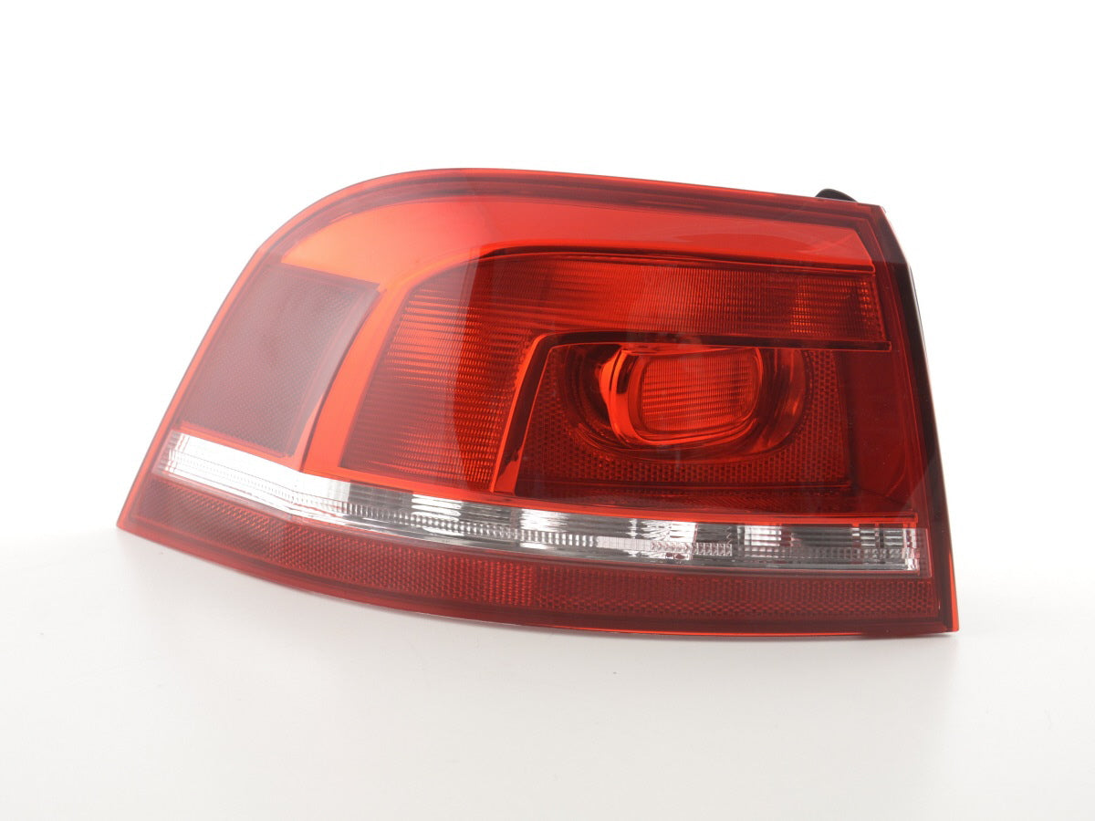Verschleißteile Rückleuchte links VW Passat Variant (3C) Bj. 11- rot/klar