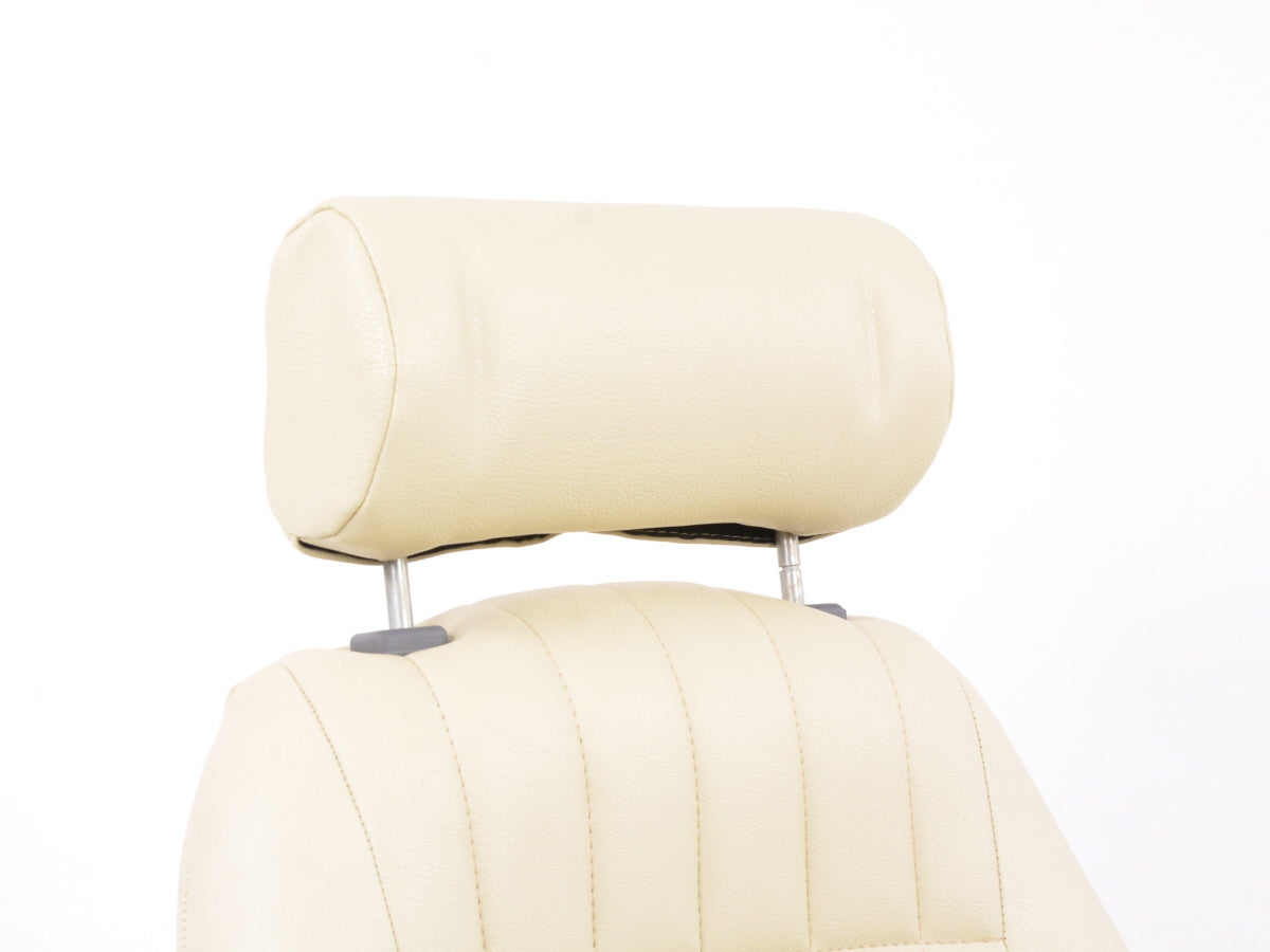 FK Oldtimersitze Auto Vollschalensitze Set Classic 2 Kunstleder beige mit Kopfstütze