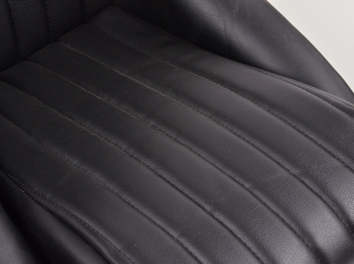 FK Oldtimersitze Auto Vollschalensitze Set Classic 2 Kunstleder schwarz mit Kopfstütze