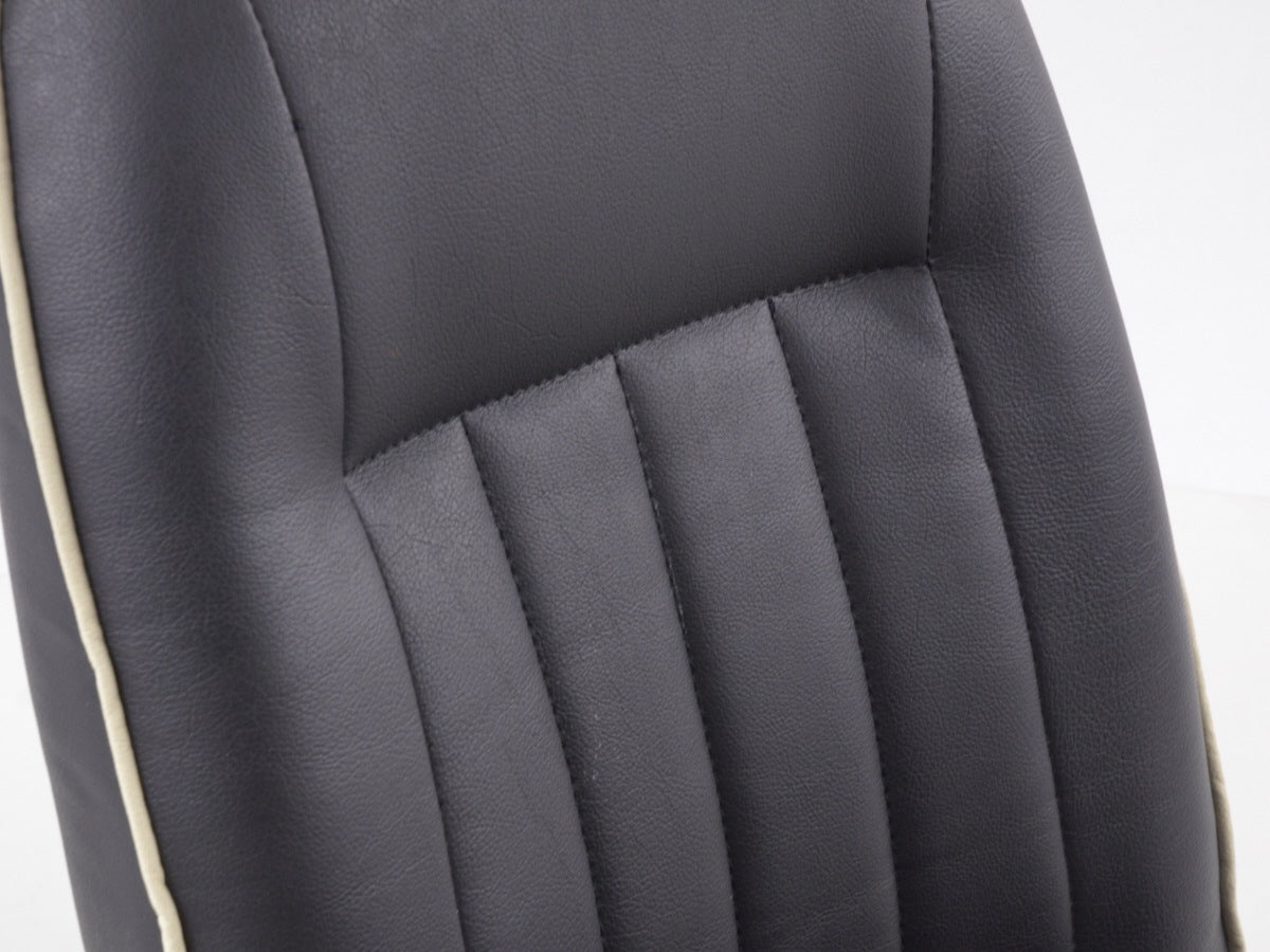 FK Oldtimersitze Auto Vollschalensitze Set Classic 4 schwarz/weiß mit Kopfstütze