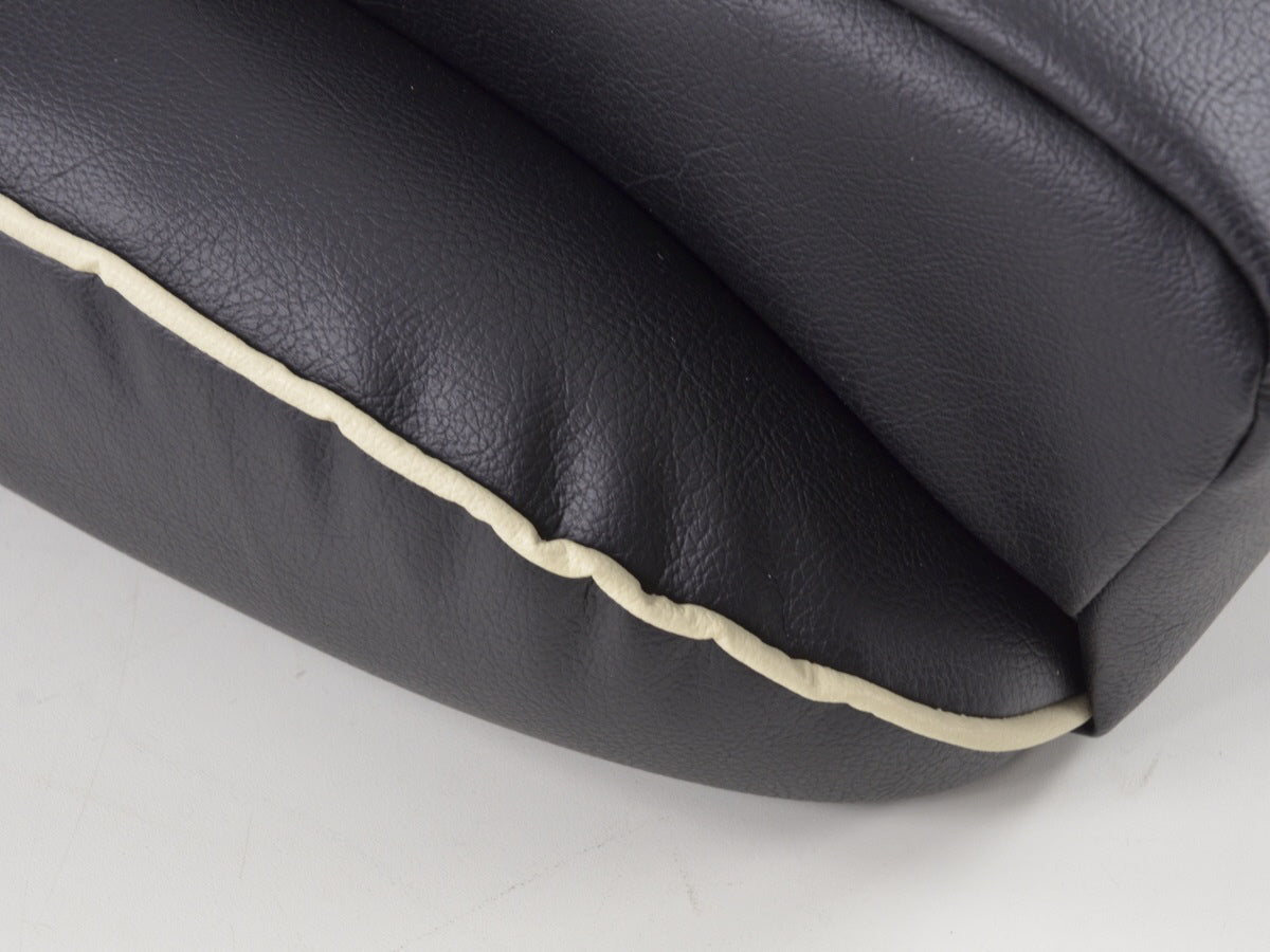 FK Oldtimersitze Auto Vollschalensitze Set Classic 4 schwarz/weiß mit Kopfstütze