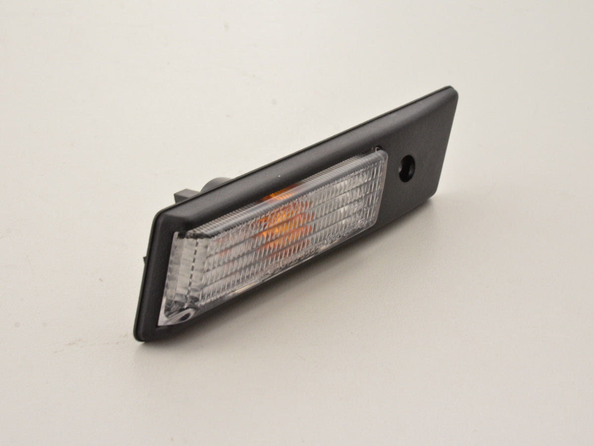 Verschleißteile Seitenblinker rechts BMW E32 / E34