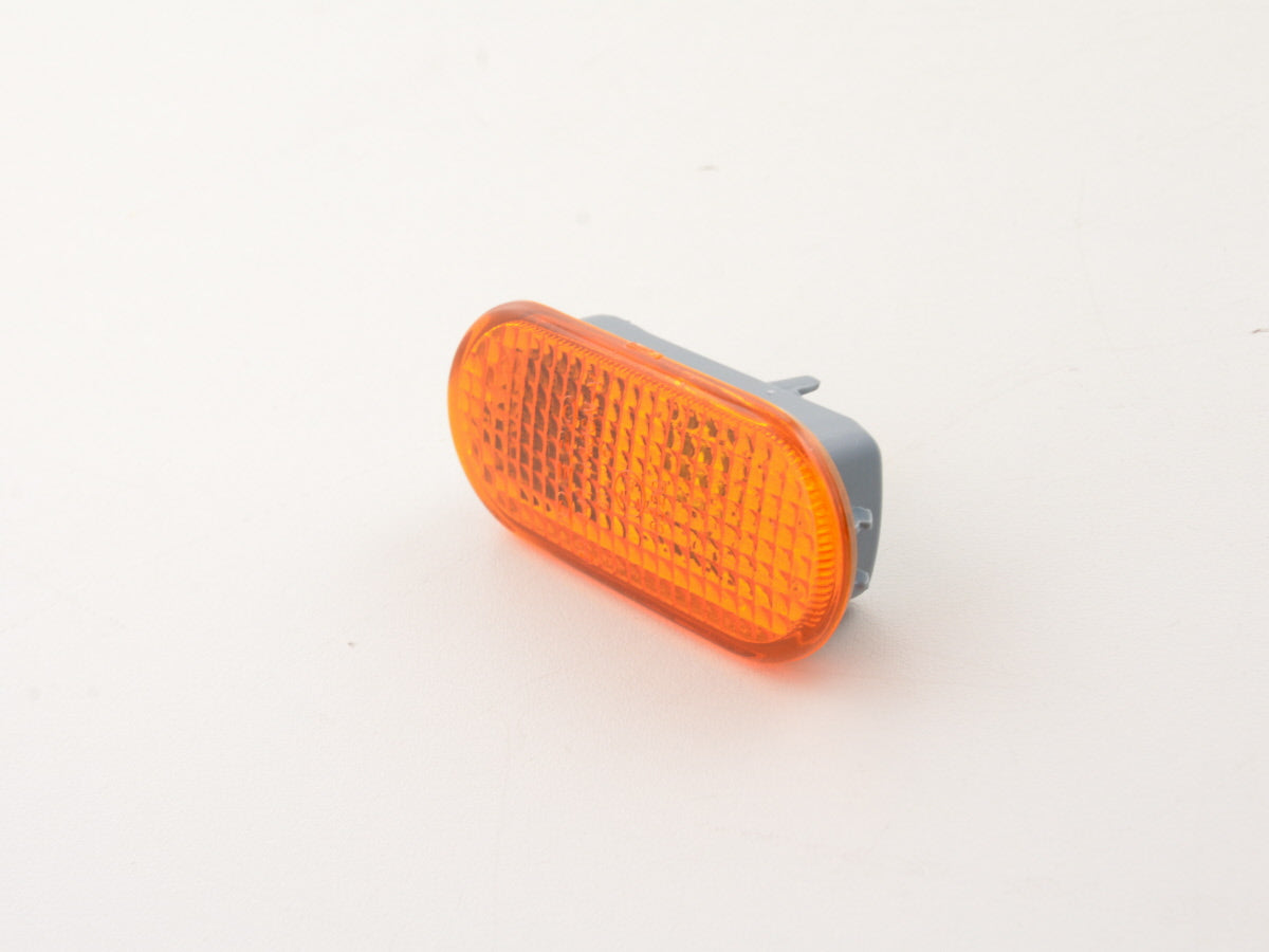 Verschleißteile Seitenblinker VW Passat (B5/3B) Bj. 98-01